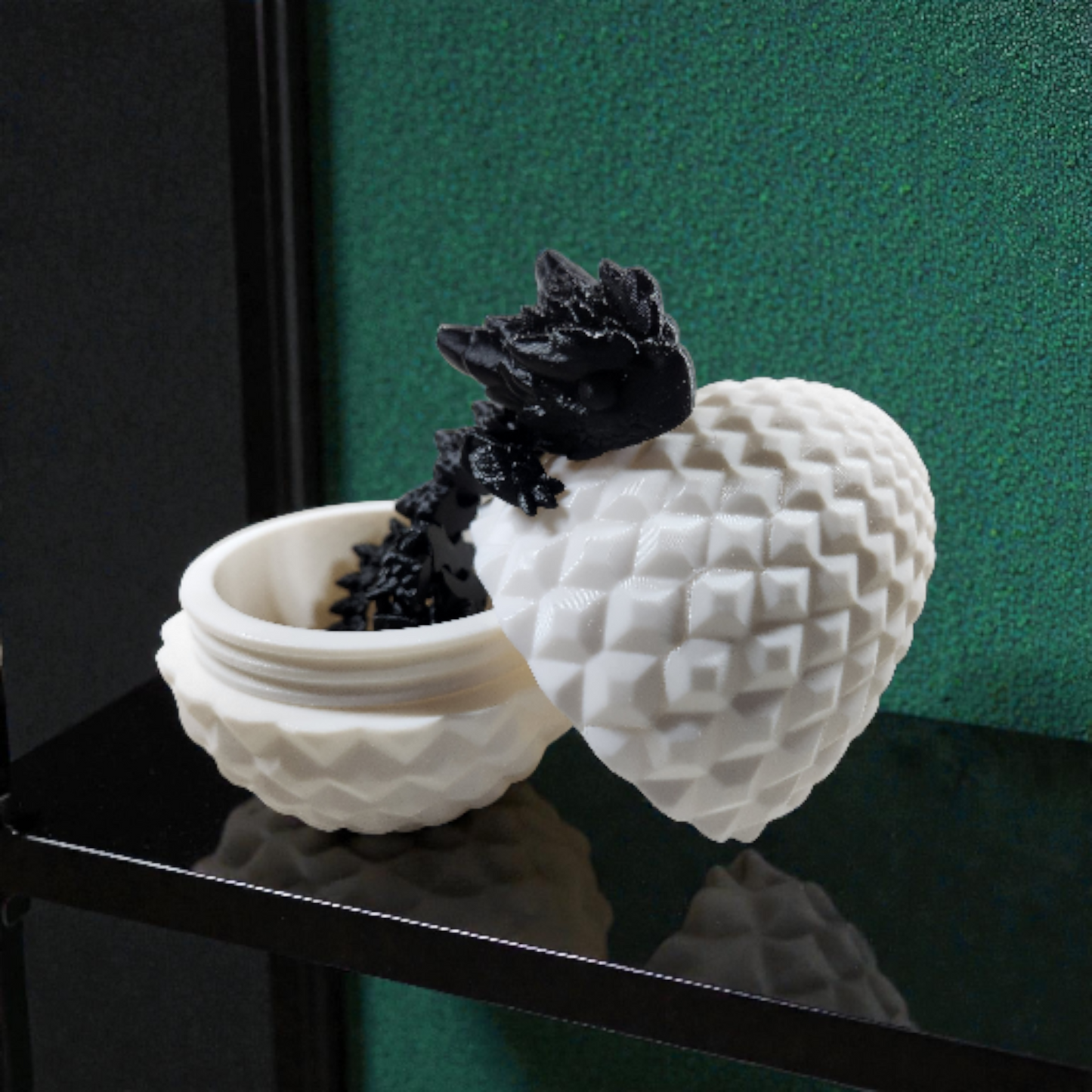 Dragon Egg With Articulated Dragon