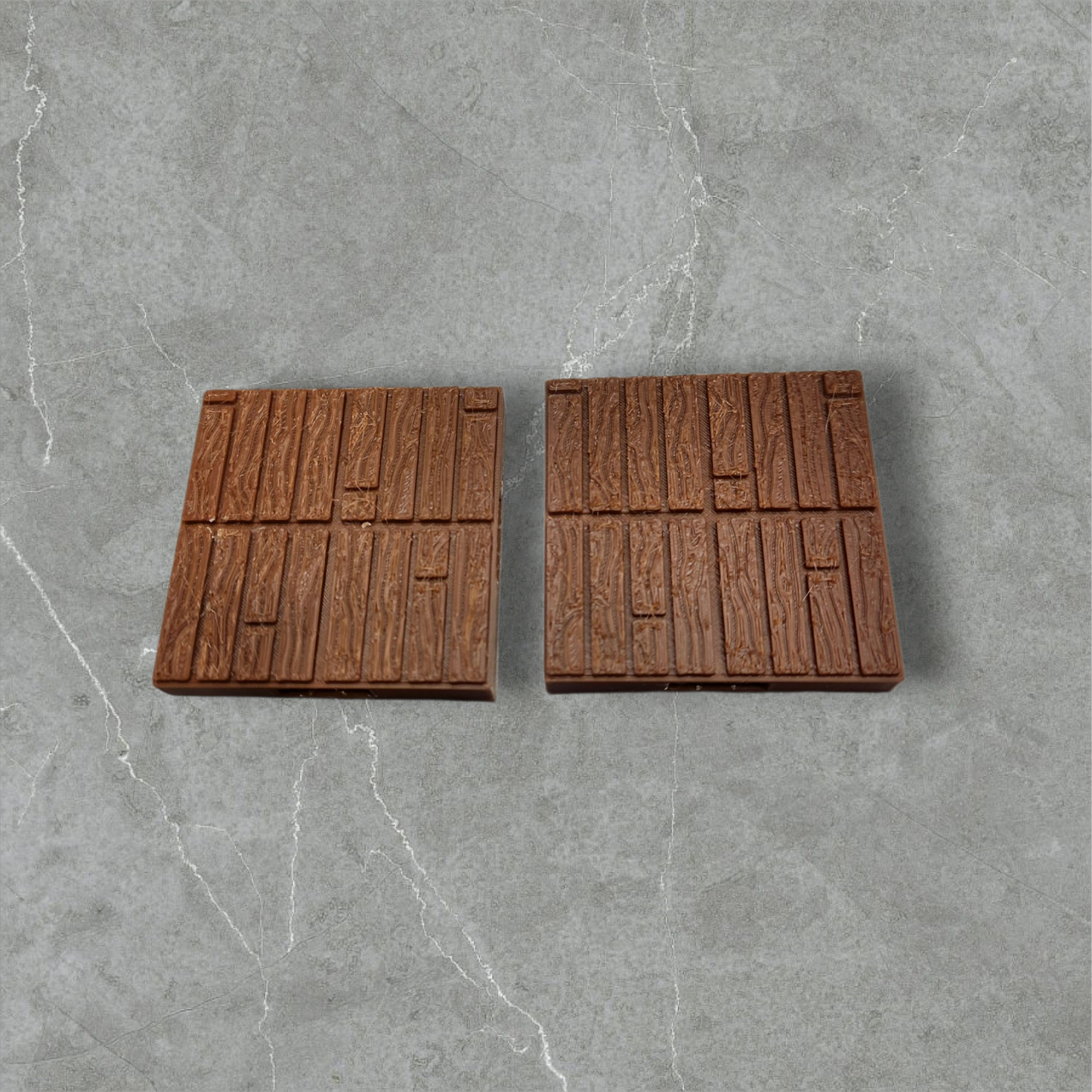 2x2 wooden grid tile